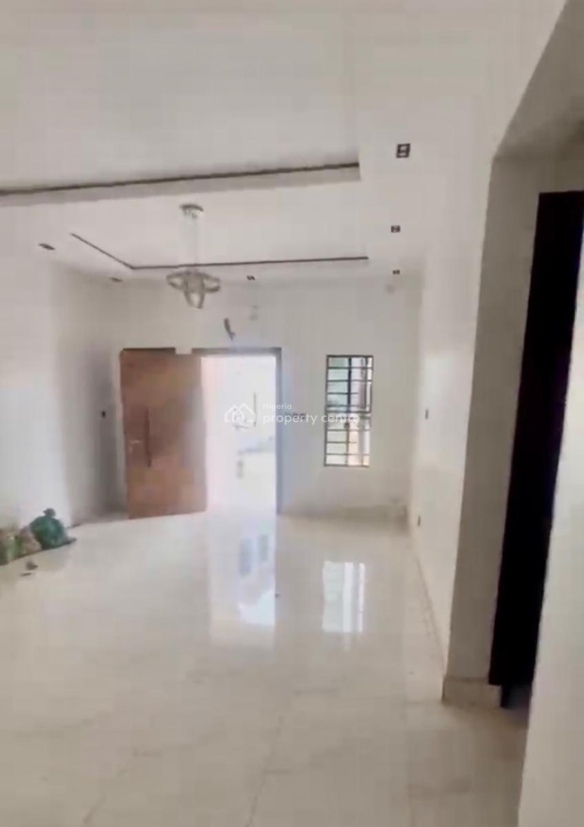 Luxury and Spacious with a B Q in Secured Estate, Blenco Supermarket Area, Sangotedo, Ajah, Lagos, Terraced Duplex for Rent