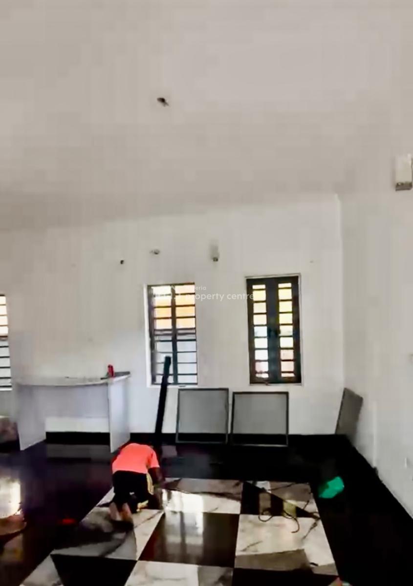 Spacious Modern Built in Secured Environment, Blenco Supermarket Area, Sangotedo, Ajah, Lagos, Flat / Apartment for Rent