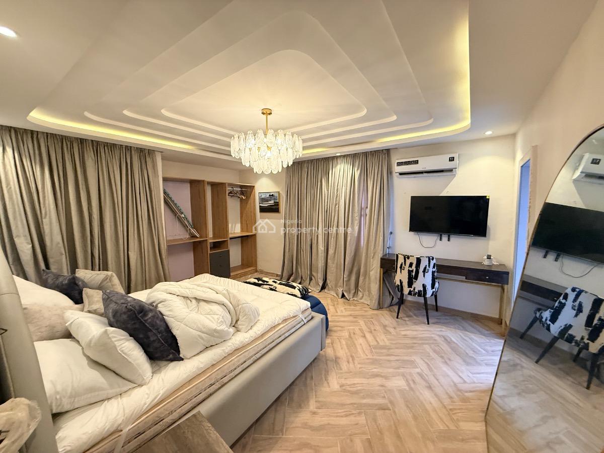 Fully Furnished and Serviced 2 Bedroom Apartment with 247 Power/pool, Lekki Phase 1, Lekki, Lagos, House for Rent