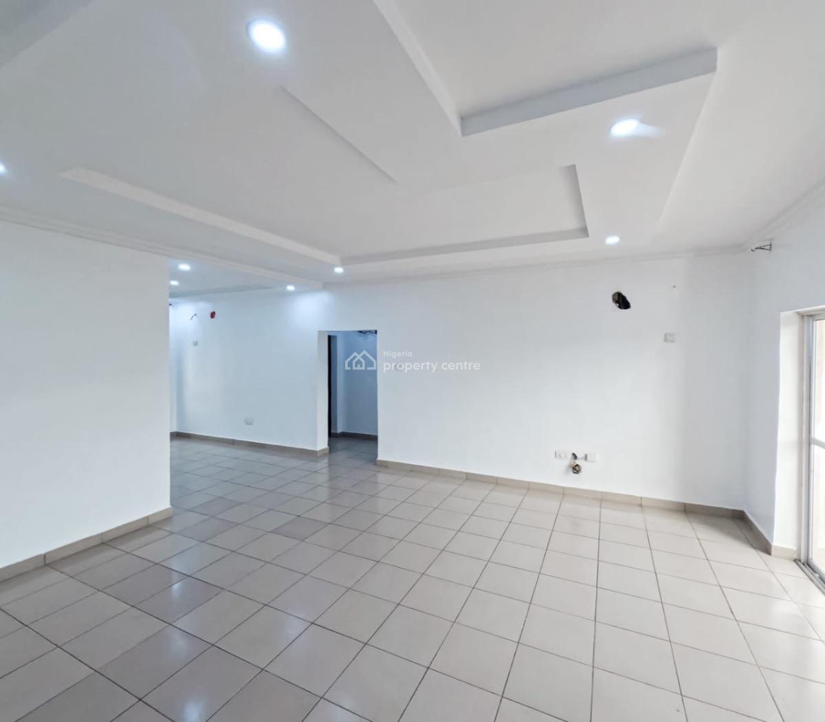 Elegant 2-bedroom Apartment on Offer, Apo, Abuja, Flat / Apartment for Sale