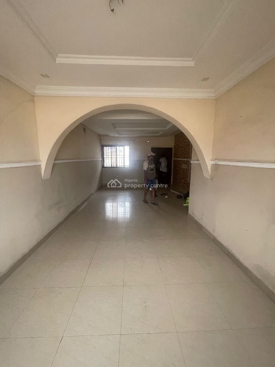 Spacious 3 Bedroom Apartment, Medina Estate, Gbagada, Lagos, Flat / Apartment for Rent