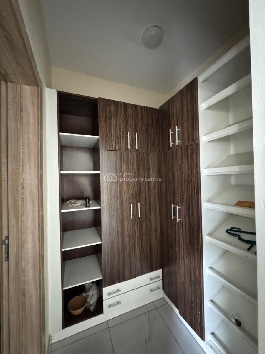 4 𝐁𝐄𝐃𝐑𝐎𝐎𝐌 𝐒𝐄𝐌𝐈 𝐃𝐄𝐓𝐀𝐂𝐇𝐄𝐃 𝐃𝐔𝐏𝐋𝐄𝐗, Orchid, Lekki, Lekki Phase 2, Lekki, Lagos, Semi-detached Duplex for Rent
