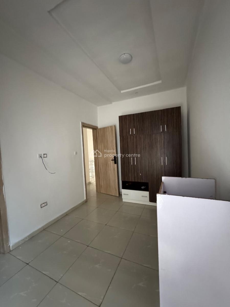 4 𝐁𝐄𝐃𝐑𝐎𝐎𝐌 𝐒𝐄𝐌𝐈 𝐃𝐄𝐓𝐀𝐂𝐇𝐄𝐃 𝐃𝐔𝐏𝐋𝐄𝐗, Orchid, Lekki, Lekki Phase 2, Lekki, Lagos, Semi-detached Duplex for Rent