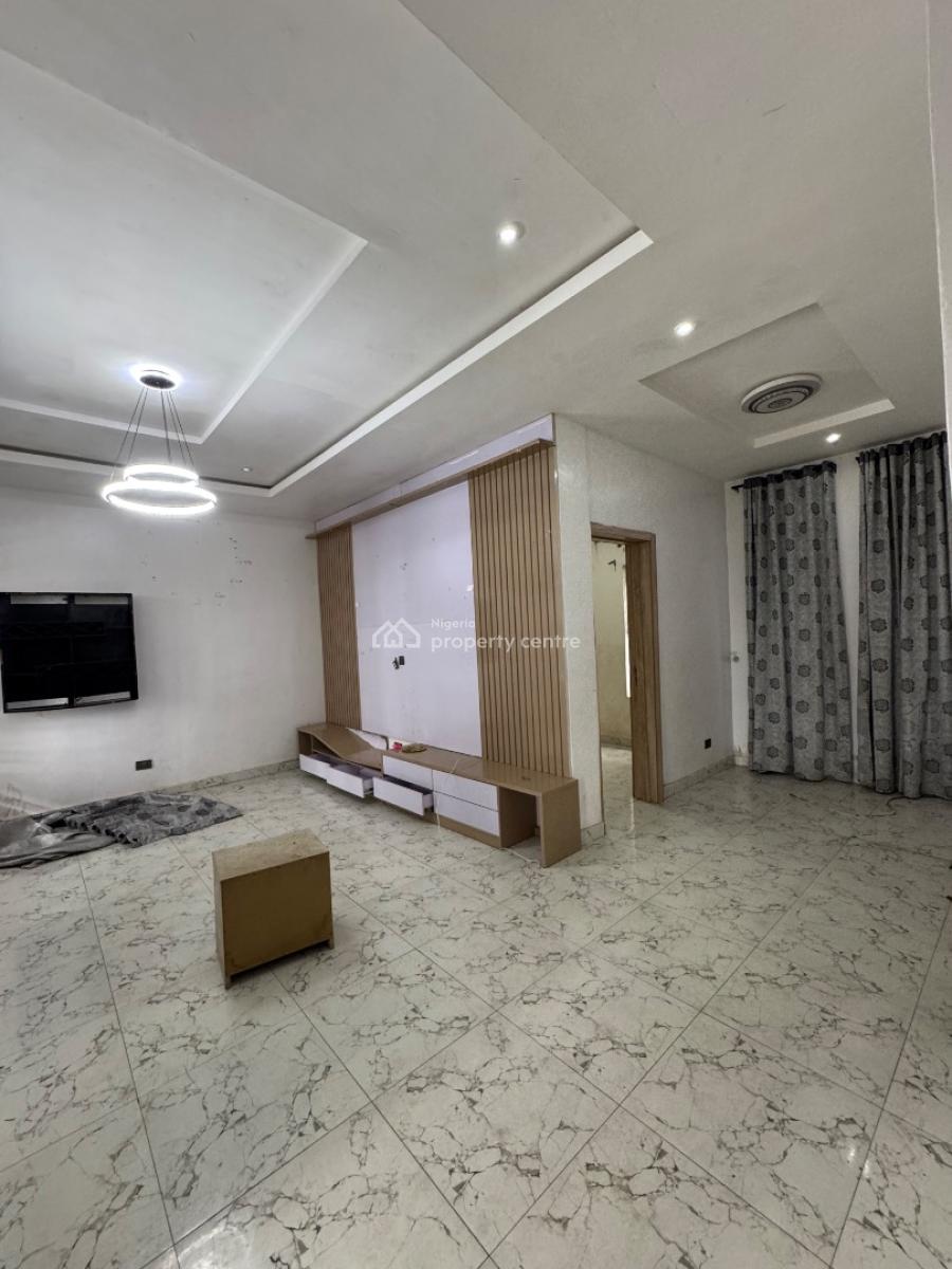 𝐌𝐀𝐈𝐍𝐓𝐀𝐈𝐍𝐄𝐃 4 𝐁𝐄𝐃𝐑𝐎𝐎𝐌 𝐓𝐄𝐑𝐑𝐀𝐂𝐄 𝐃𝐔𝐏𝐋𝐄𝐗, Orchid, Lekki, Lekki Phase 2, Lekki, Lagos, Terraced Duplex for Rent