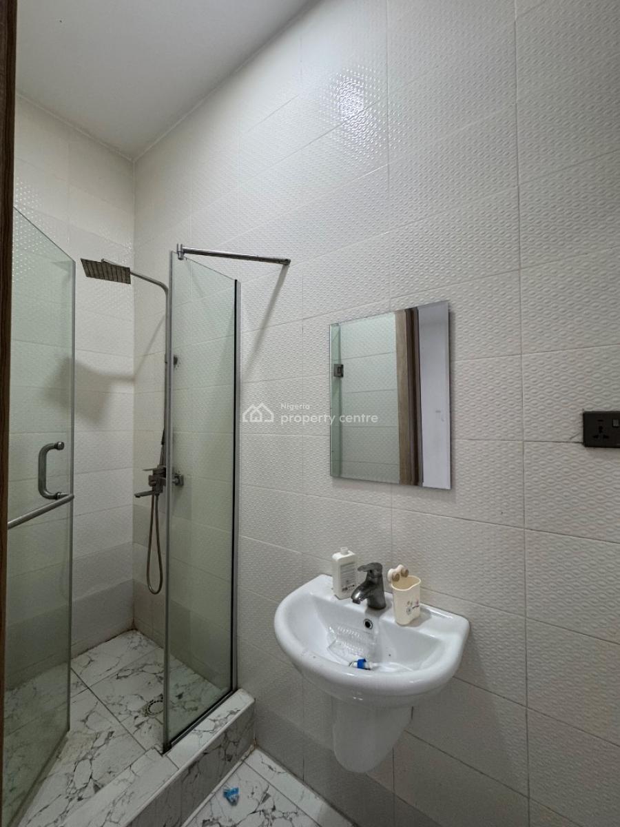 𝐌𝐀𝐈𝐍𝐓𝐀𝐈𝐍𝐄𝐃 4 𝐁𝐄𝐃𝐑𝐎𝐎𝐌 𝐓𝐄𝐑𝐑𝐀𝐂𝐄 𝐃𝐔𝐏𝐋𝐄𝐗, Orchid, Lekki, Lekki Phase 2, Lekki, Lagos, Terraced Duplex for Rent