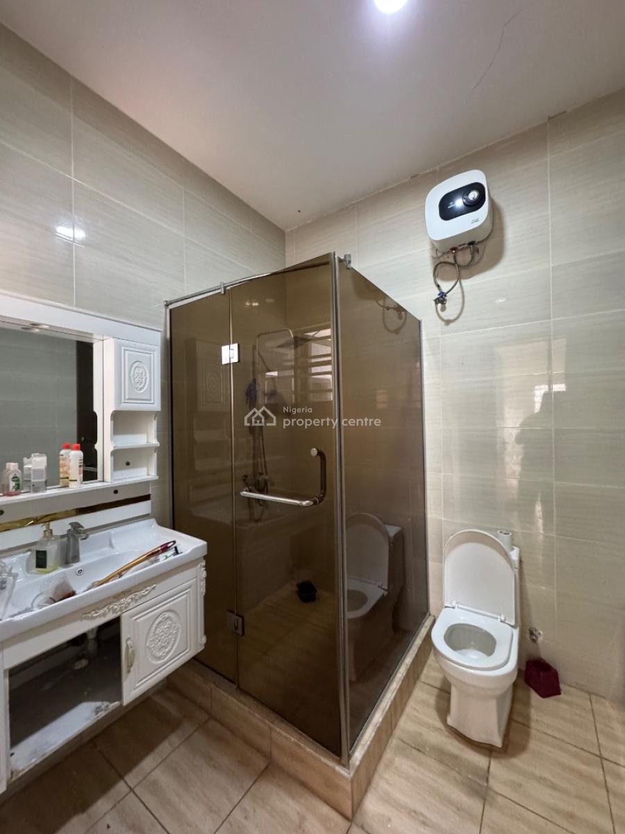 𝐌𝐀𝐈𝐍𝐓𝐀𝐈𝐍𝐄𝐃 4 𝐁𝐄𝐃𝐑𝐎𝐎𝐌 𝐓𝐄𝐑𝐑𝐀𝐂𝐄 𝐃𝐔𝐏𝐋𝐄𝐗, Orchid, Lekki, Lekki Phase 2, Lekki, Lagos, Terraced Duplex for Rent
