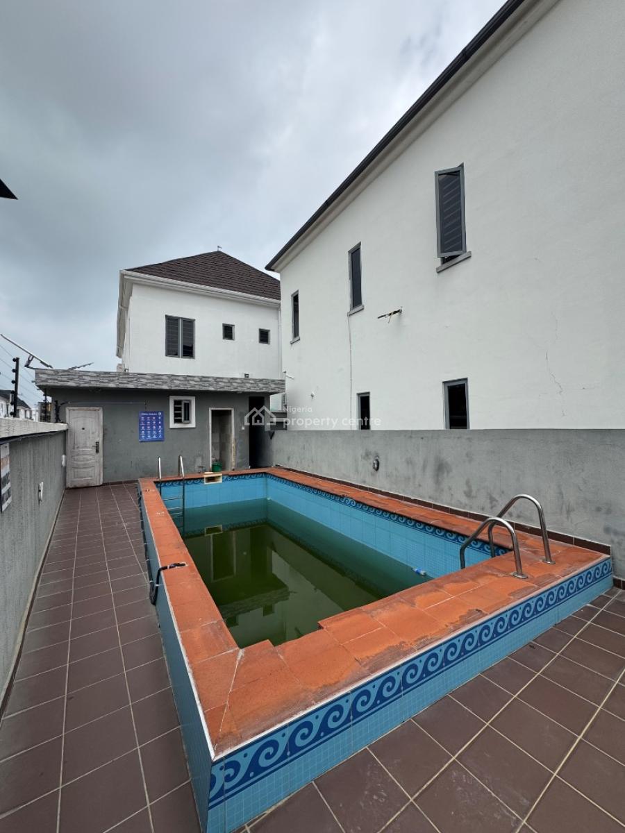 𝐌𝐀𝐈𝐍𝐓𝐀𝐈𝐍𝐄𝐃 4 𝐁𝐄𝐃𝐑𝐎𝐎𝐌 𝐓𝐄𝐑𝐑𝐀𝐂𝐄 𝐃𝐔𝐏𝐋𝐄𝐗, Orchid, Lekki, Lekki Phase 2, Lekki, Lagos, Terraced Duplex for Rent