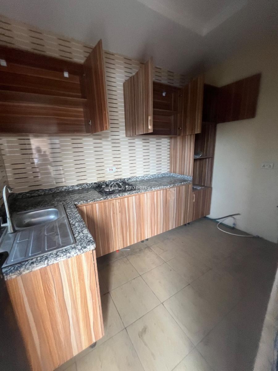 Luxury Beautiful 2bedroom Flat in a Lovely Environment, Mobil Road Ilaje, Ajah, Lagos, Flat / Apartment for Rent