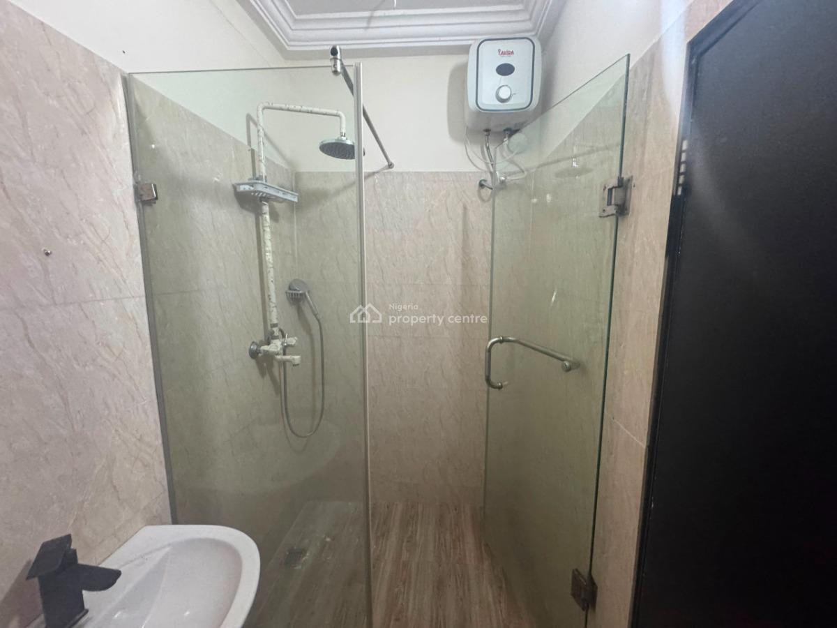 Newly Renovated 4 Units of 2 Bedroom Flat, Omorinre Johnson Lekki Phase One, Lekki, Lagos, Flat / Apartment for Rent