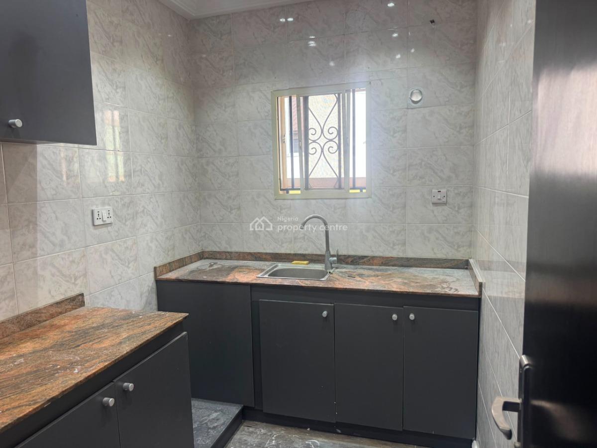 Newly Renovated 4 Units of 2 Bedroom Flat, Omorinre Johnson Lekki Phase One, Lekki, Lagos, Flat / Apartment for Rent