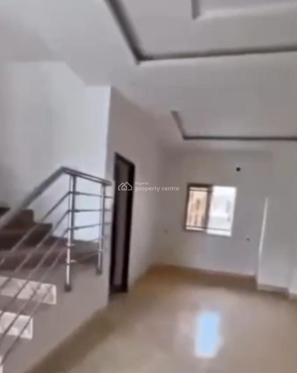 Give Away Price 3 Bedrooms Terrace Duplex 100m, Wuye Main, Wuye, Abuja, Terraced Duplex for Sale