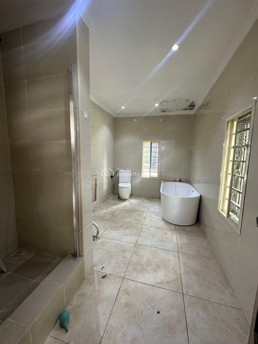 Spacious Newly Renovated 4-bedroom Apartment on The Ground Floor, Ikoyi, Lagos, Flat / Apartment for Rent