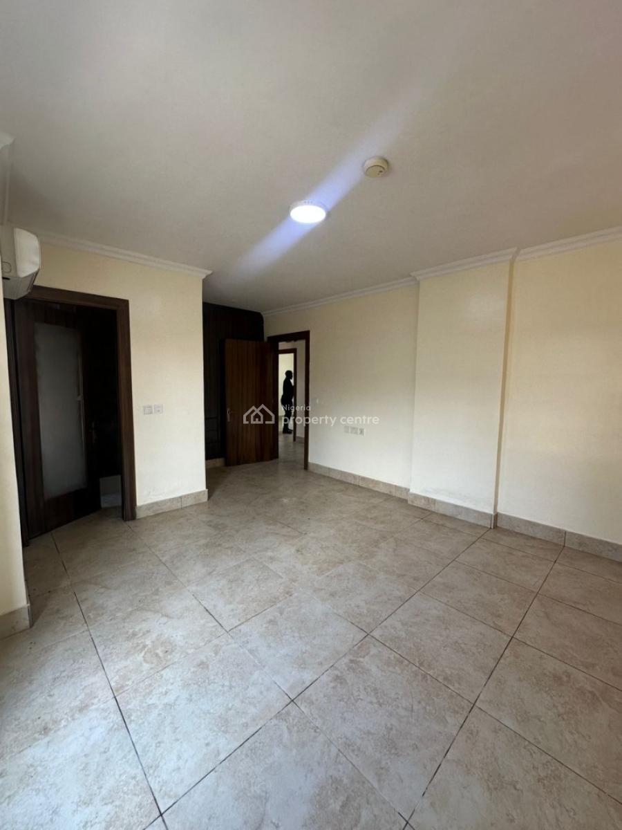 Spacious Newly Renovated 4-bedroom Apartment on The Ground Floor, Ikoyi, Lagos, Flat / Apartment for Rent