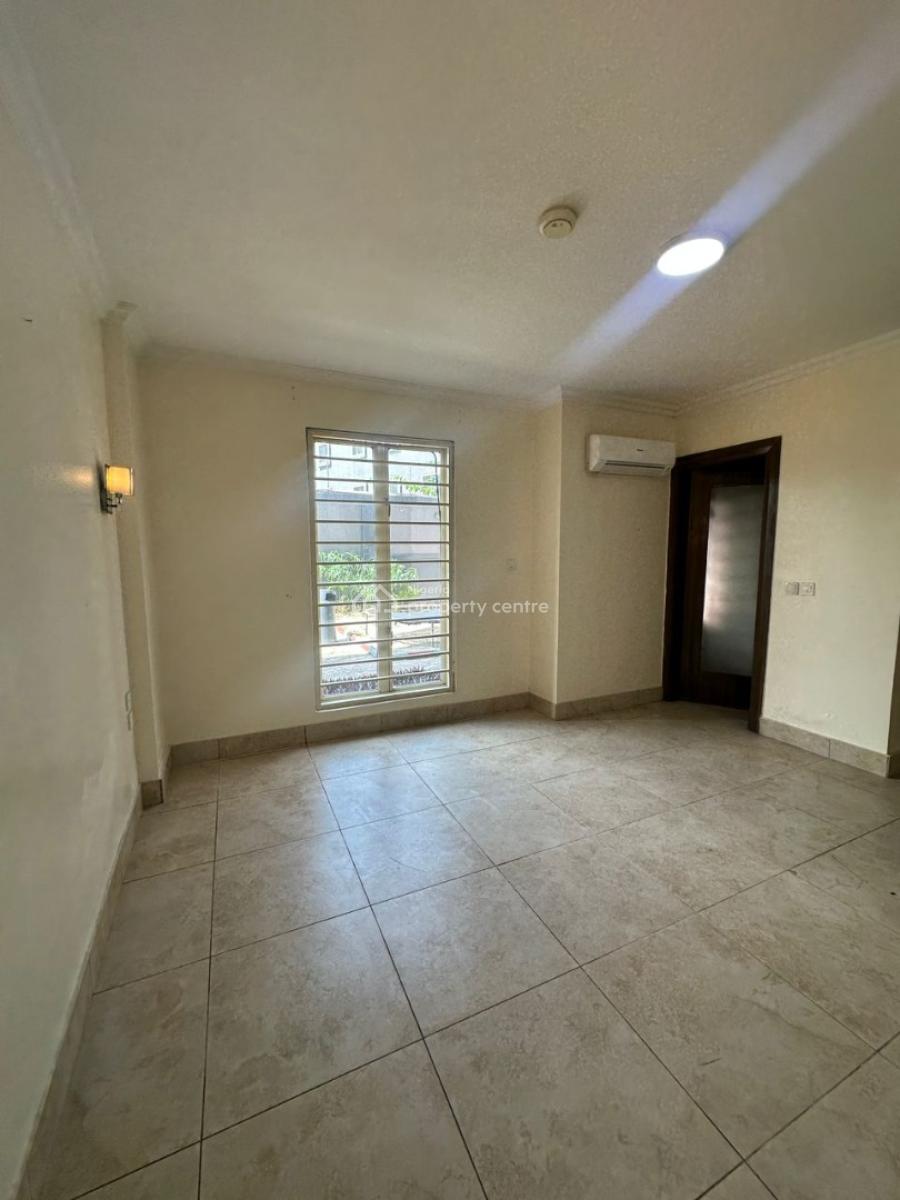 Spacious Newly Renovated 4-bedroom Apartment on The Ground Floor, Ikoyi, Lagos, Flat / Apartment for Rent