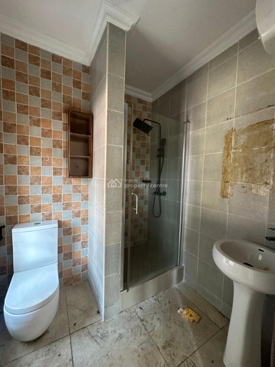 Spacious Newly Renovated 4-bedroom Apartment on The Ground Floor, Ikoyi, Lagos, Flat / Apartment for Rent