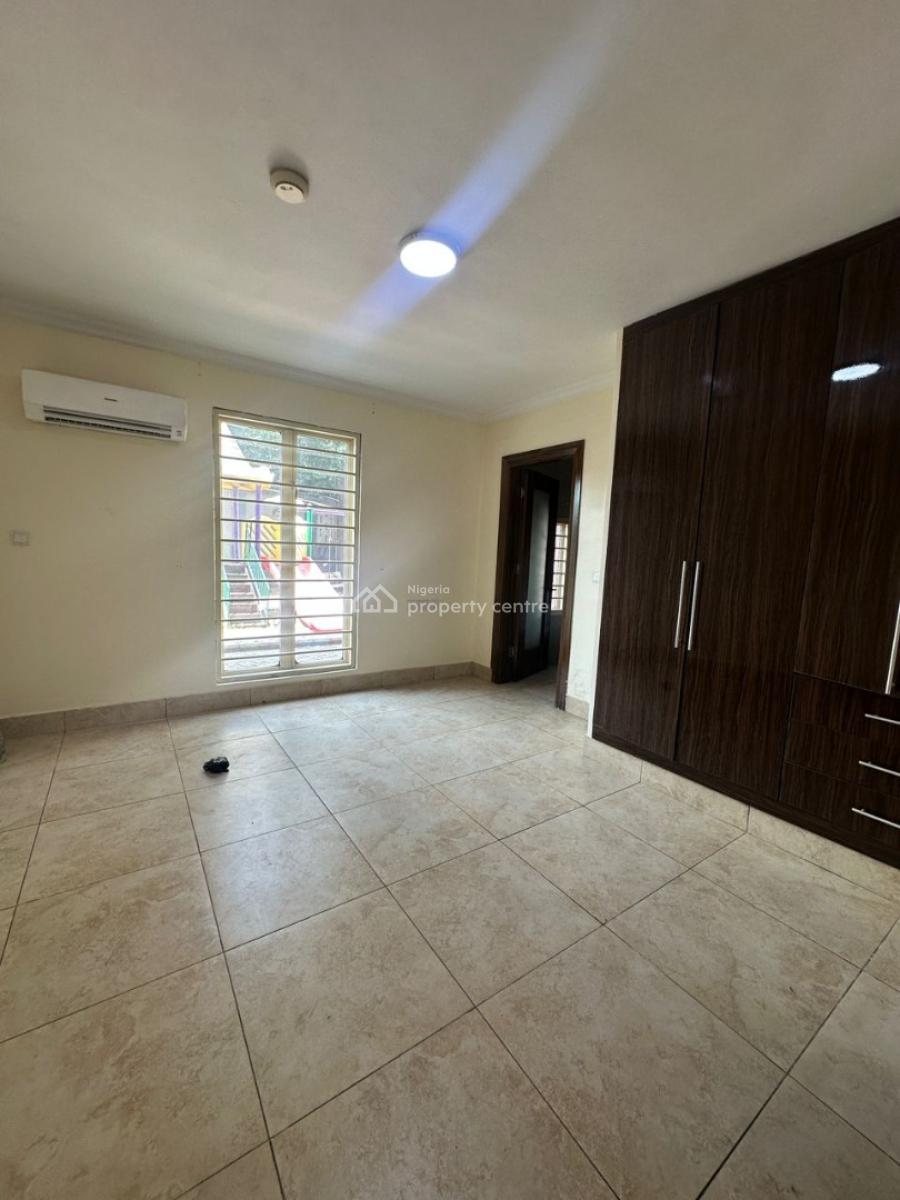 Spacious Newly Renovated 4-bedroom Apartment on The Ground Floor, Ikoyi, Lagos, Flat / Apartment for Rent