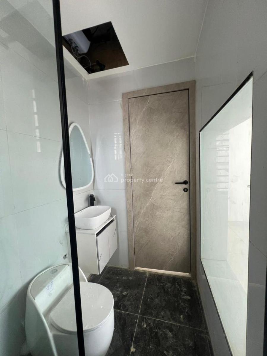 Magnificent 3 Bedroom Apartment with Swimming Pool, Gym, 2 Elevators, Lekki Phase 1, Lekki, Lagos, House for Sale