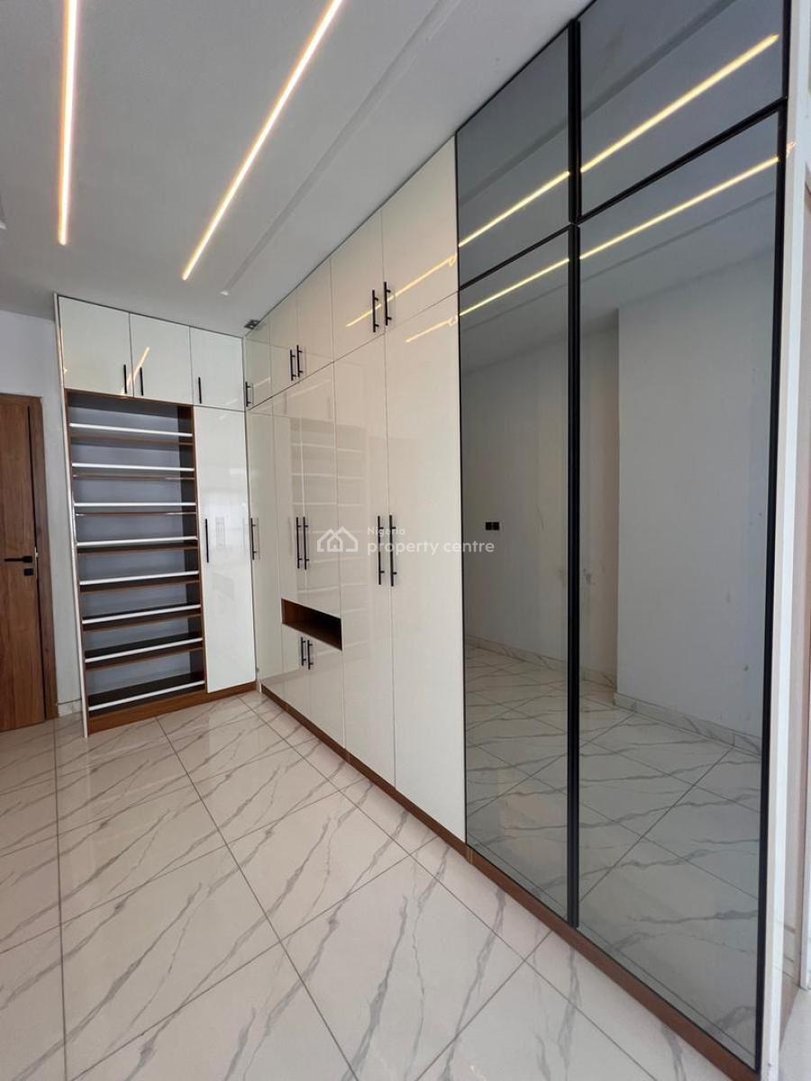 Spacious 5 Bedroom Detached Duplex + Solar, Vgc, Lekki, Lagos, Detached Duplex for Sale