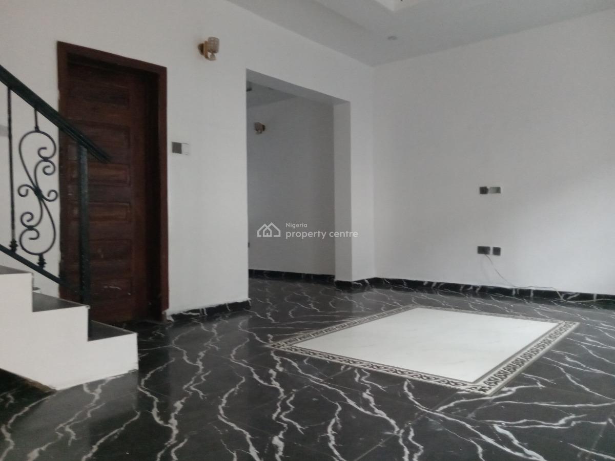 Descent 3bedroom Terrace Duplex, Ogombo, Ajah, Lagos, Terraced Duplex for Rent