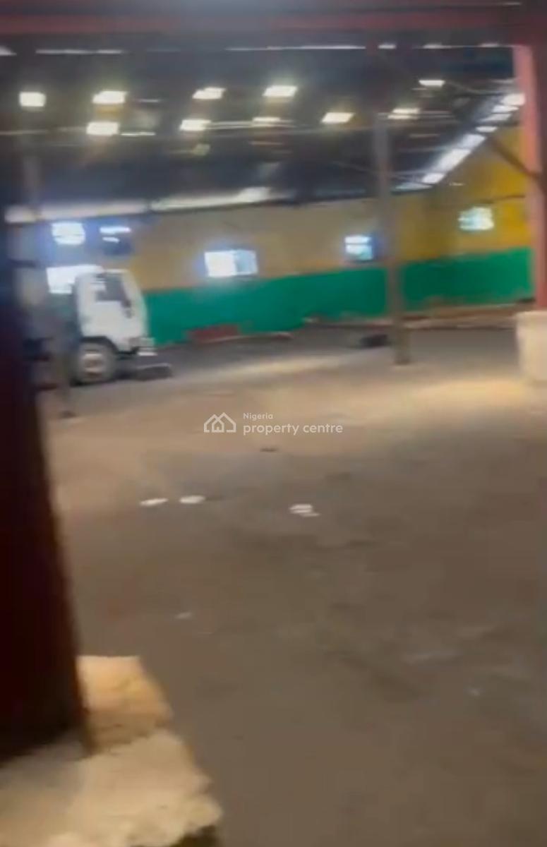 7,200m2* on Apapa Oshodi Express Way, Oshodi Expressway, Apapa, Lagos, Warehouse for Rent