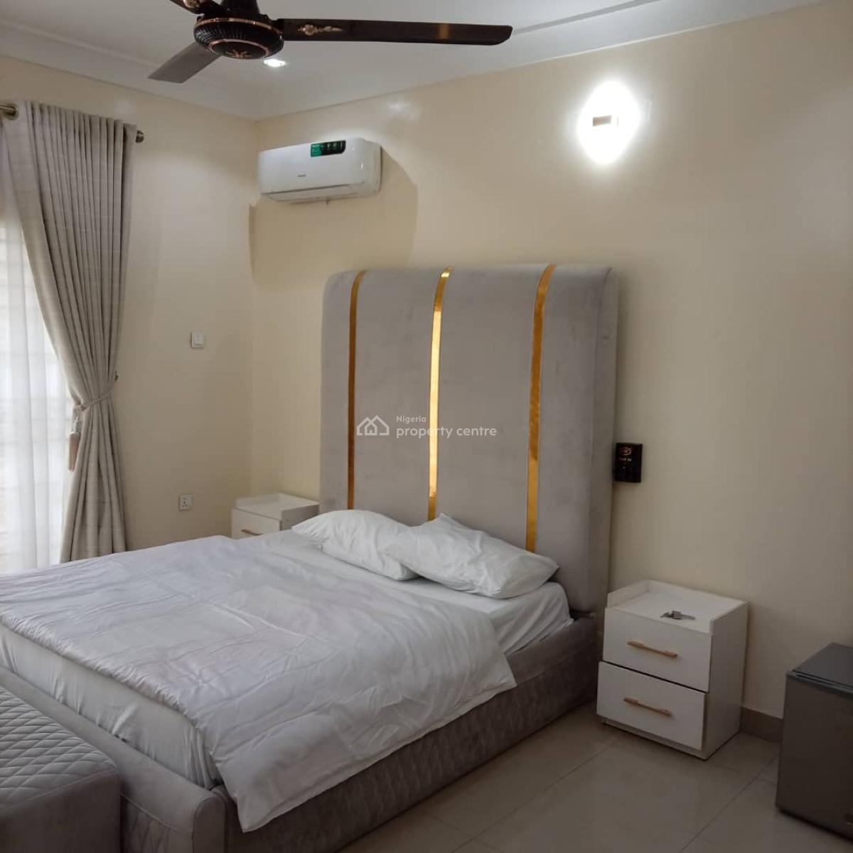 3-bedroom Terrace (2 Baths) with 2-room Bq and Private Backyard, Willems Court, Oniru, Victoria Island (vi), Lagos, Flat / Apartment for Rent