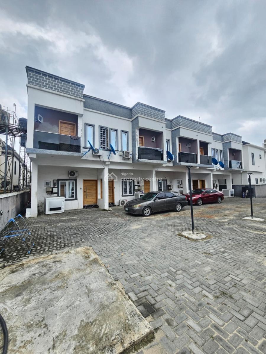 Luxurious 3-bedrooms Terraced Duplex with Bq, Ikota, Lekki, Lagos, Terraced Duplex for Sale