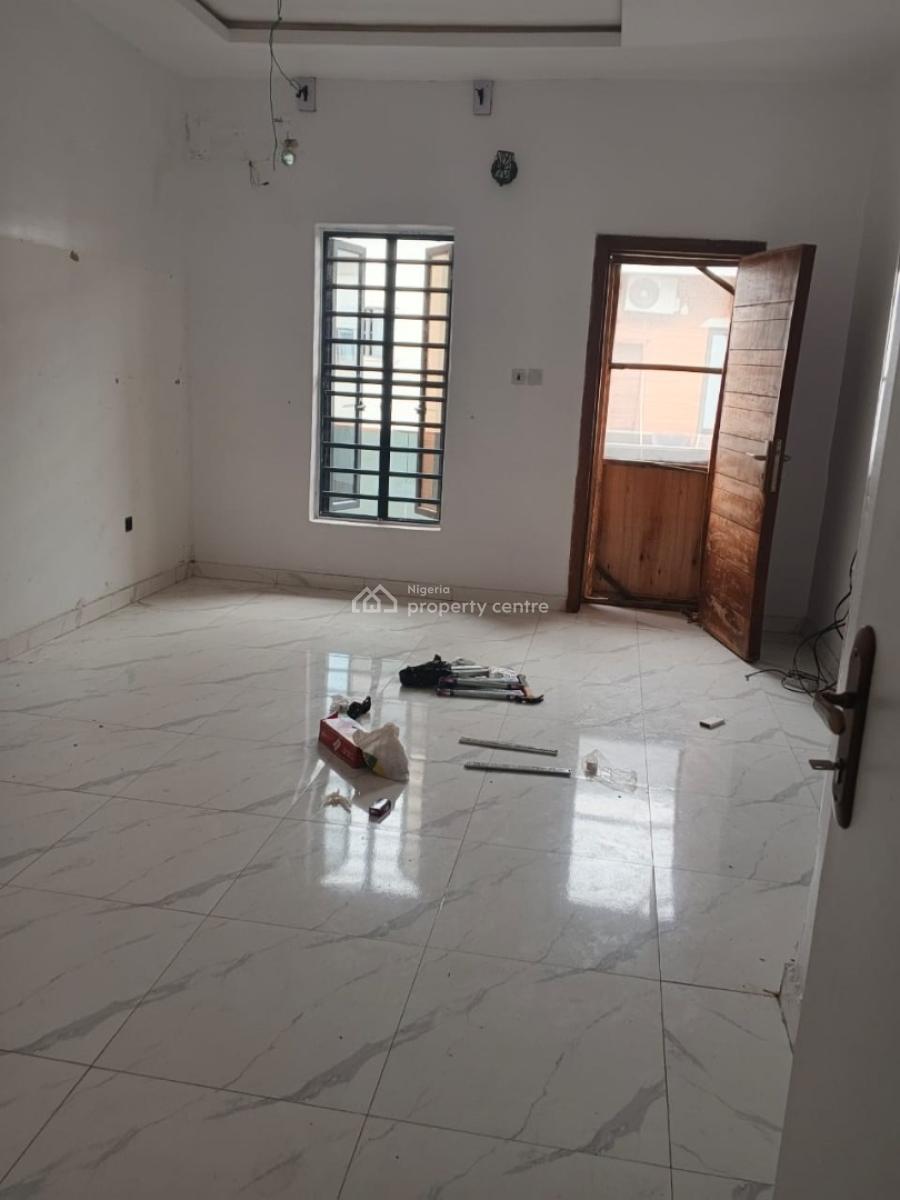 Clean 3bedroom Terrace Duplex in a Secured Estate, Ikota, Lekki, Lagos, Terraced Duplex for Rent
