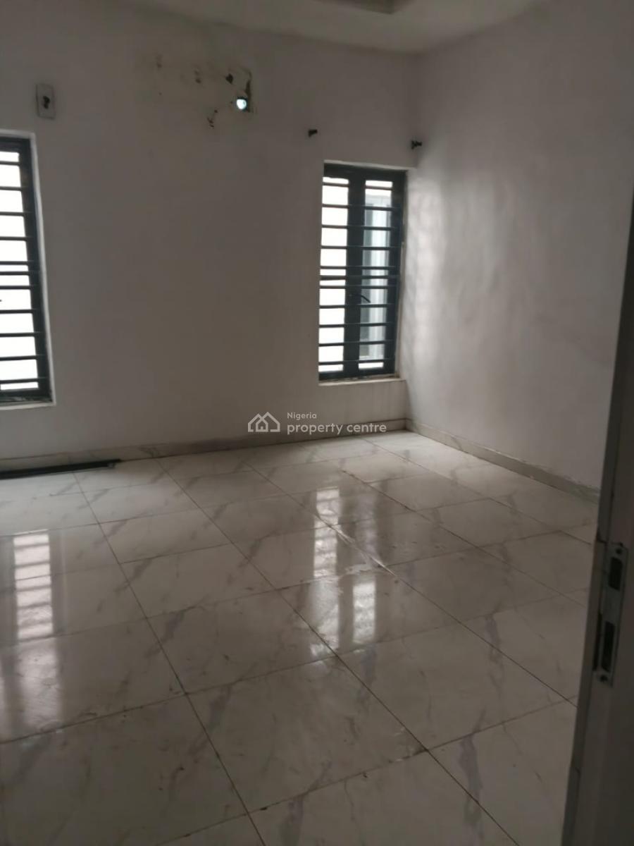 Clean 3bedroom Terrace Duplex in a Secured Estate, Ikota, Lekki, Lagos, Terraced Duplex for Rent