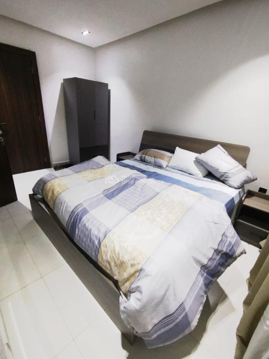 2 Bedroom Apartment with Pool, Gym, and Elevator, Freedom Way, Lekki Phase 1, Lekki, Lagos, Block of Flats for Sale
