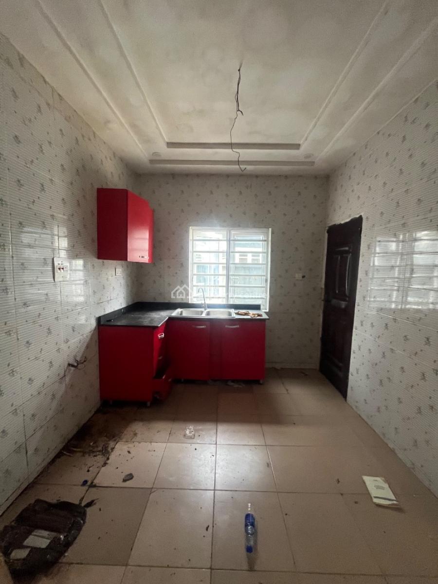 2bedroom Flat, Avally Estate, Sangotedo, Ajah, Lagos, Flat / Apartment for Rent
