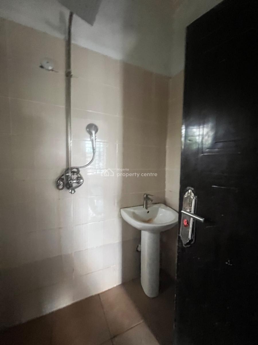 2bedroom Flat, Avally Estate, Sangotedo, Ajah, Lagos, Flat / Apartment for Rent