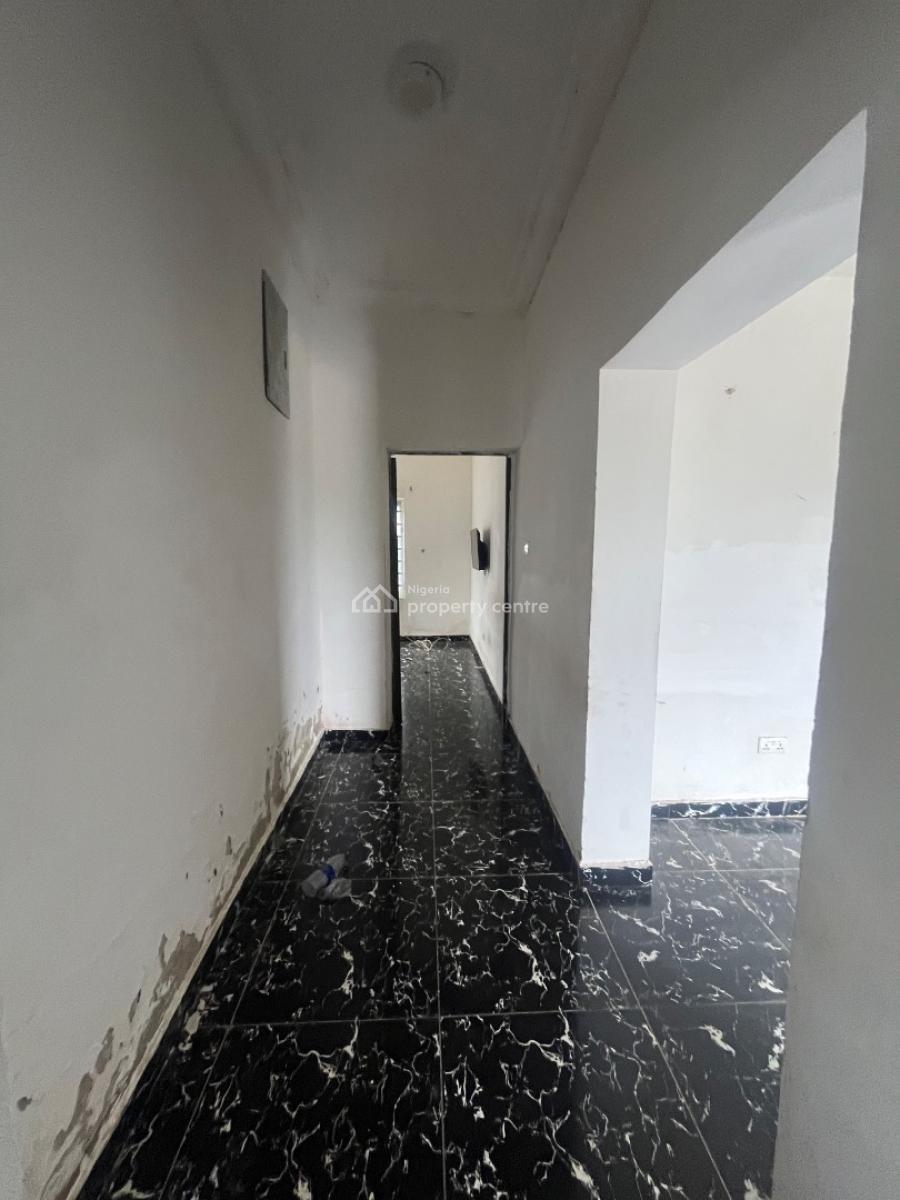 2bedroom Flat, Avally Estate, Sangotedo, Ajah, Lagos, Flat / Apartment for Rent