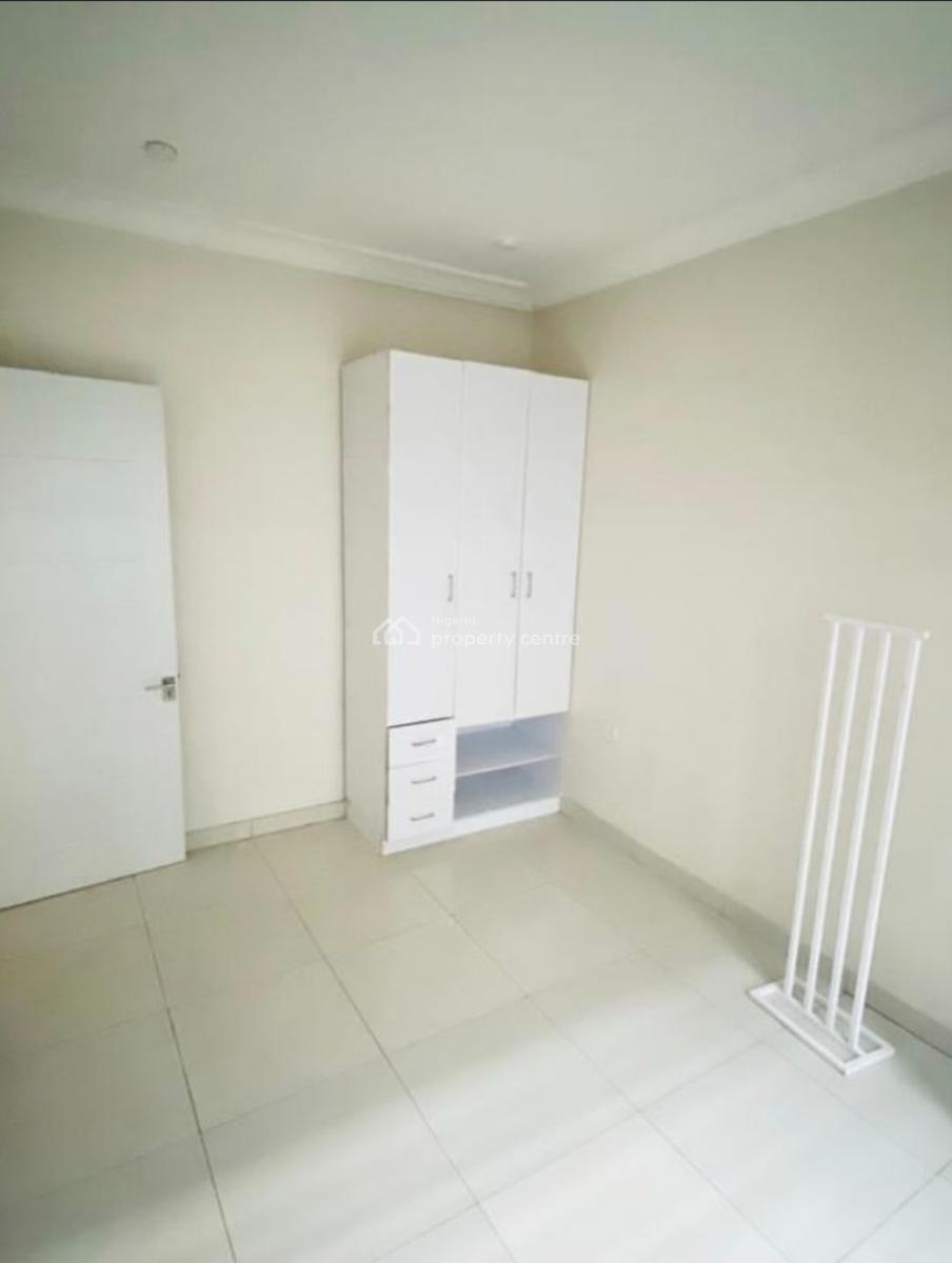 Fully Service 4bedroom Terrace Duplex with Pool & Gym, Ologolo, Ologolo, Lekki, Lagos, Terraced Duplex for Rent