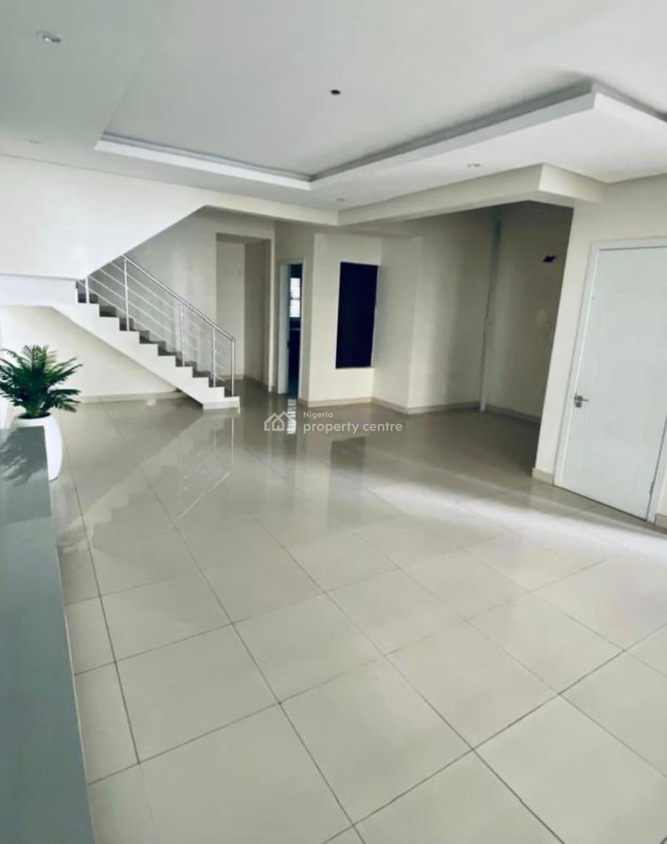 Fully Service 4bedroom Terrace Duplex with Pool & Gym, Ologolo, Ologolo, Lekki, Lagos, Terraced Duplex for Rent
