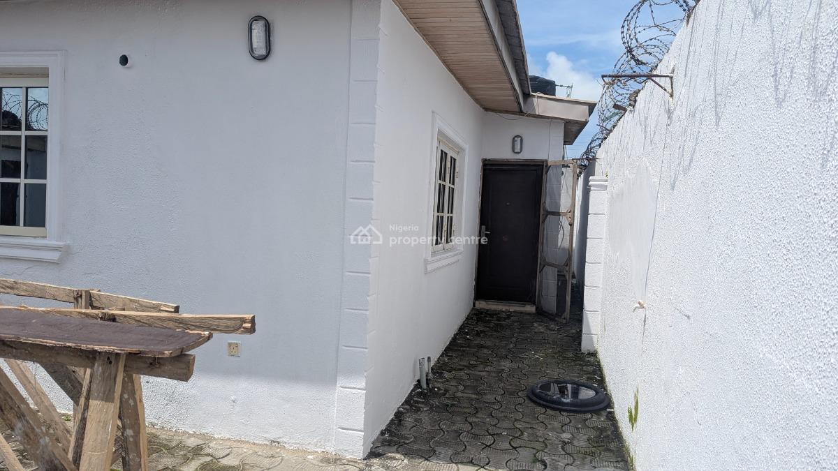 3 Bedroom Bungalow with Bq, Abraham Adesanya Estate, Ajah, Ajah, Lagos, Semi-detached Bungalow for Rent