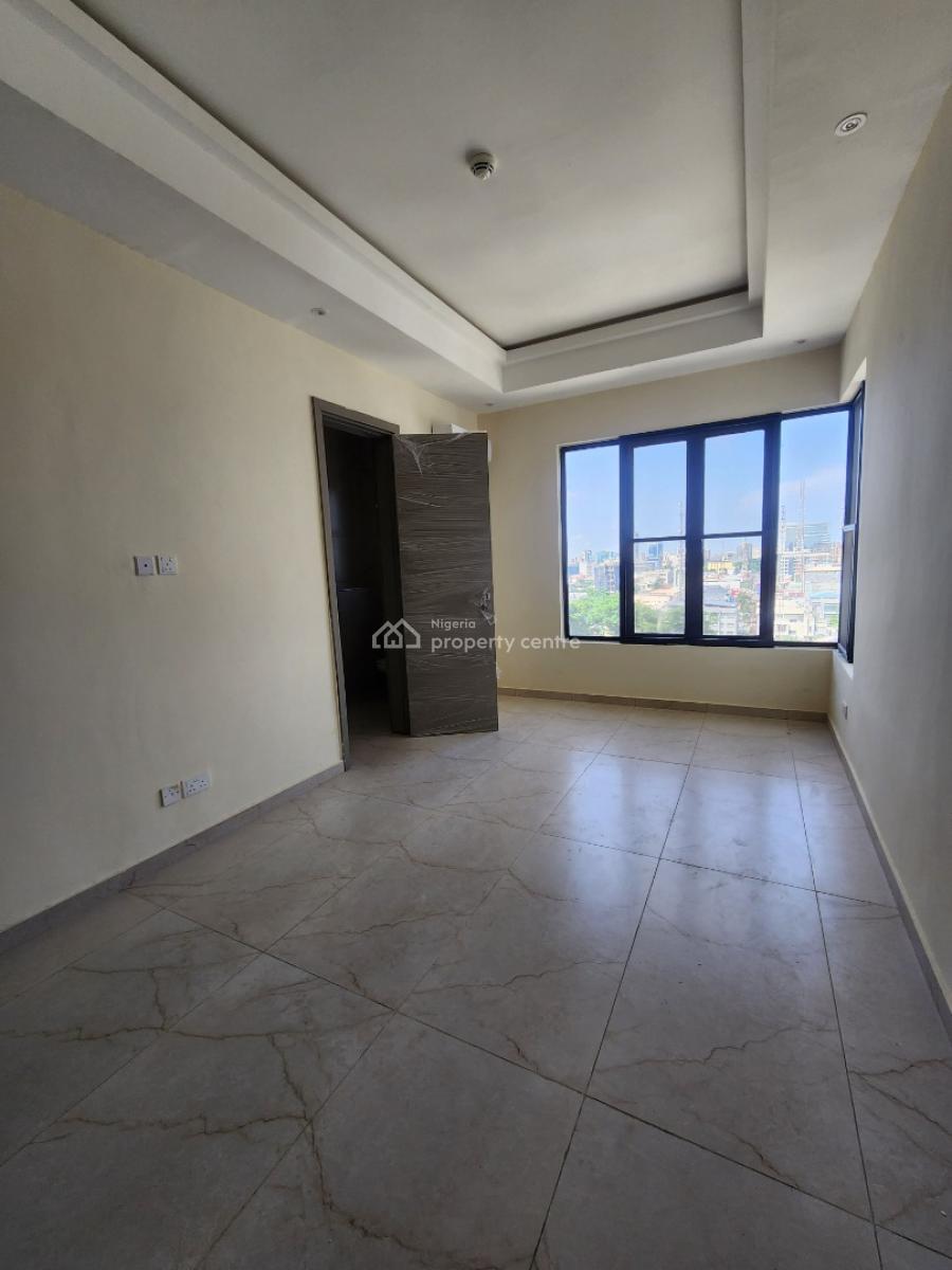 Luxury 3 Bedroom Flat with Bq,swimming Pool and Gym, Off Adeola Odeku, Victoria Island (vi), Lagos, Flat / Apartment for Sale