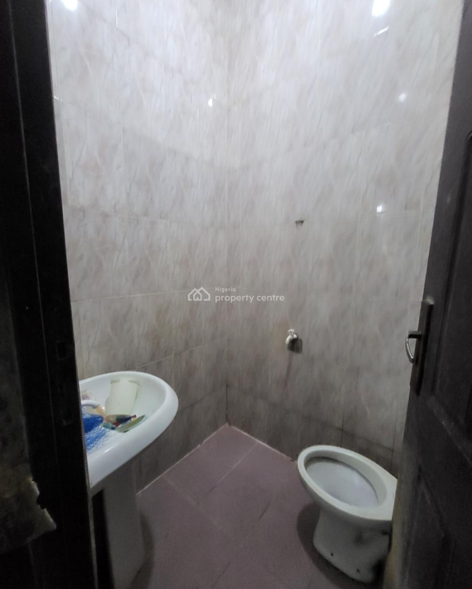 Luxurious Massive 3bedroom Flat, By American International School, Durumi, Abuja, Flat / Apartment for Rent