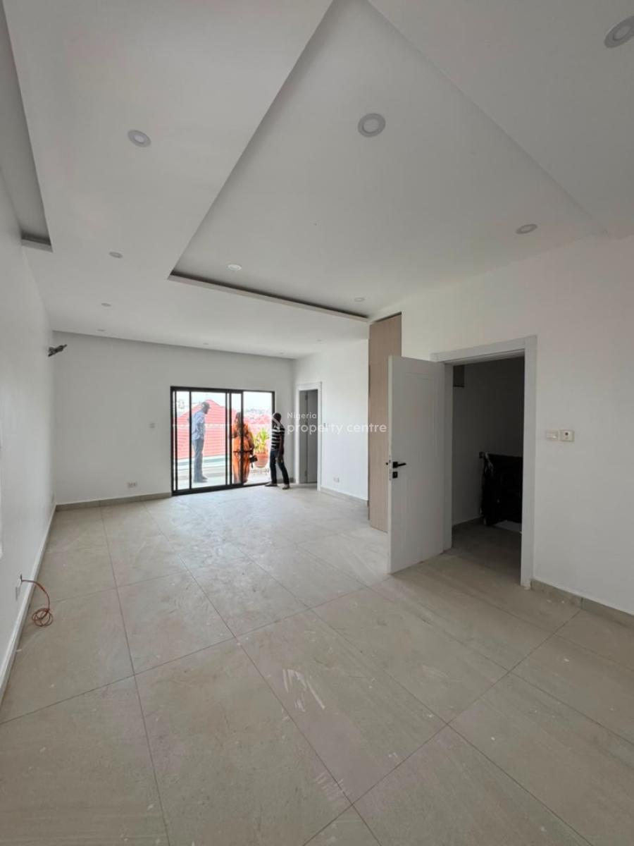 a Newly Built 4bedrooms Terrace Duplex with a Private Compound &bq, Guzape, Guzape District, Abuja, Terraced Duplex for Rent