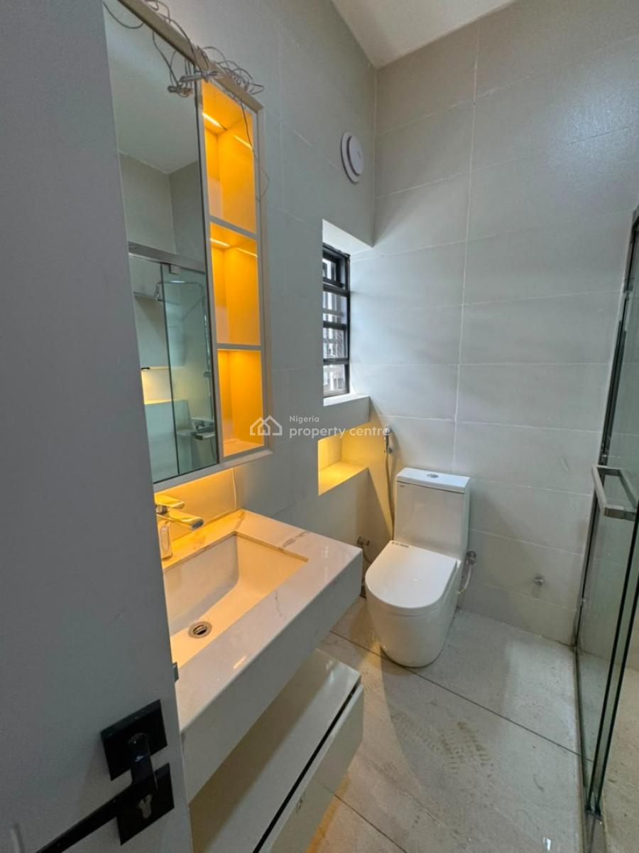 a Newly Built 4bedrooms Terrace Duplex with a Private Compound &bq, Guzape, Guzape District, Abuja, Terraced Duplex for Rent