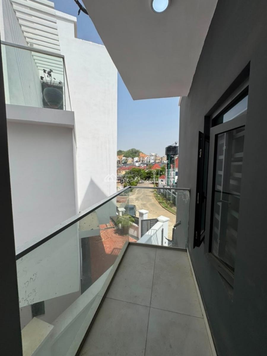 a Newly Built 4bedrooms Terrace Duplex with a Private Compound &bq, Guzape, Guzape District, Abuja, Terraced Duplex for Rent
