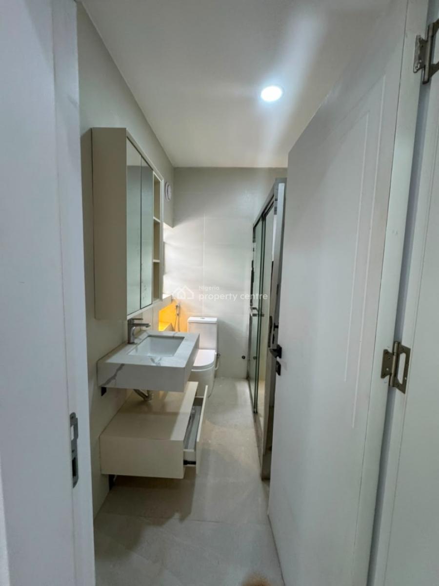 a Newly Built 4bedrooms Terrace Duplex with a Private Compound &bq, Guzape, Guzape District, Abuja, Terraced Duplex for Rent