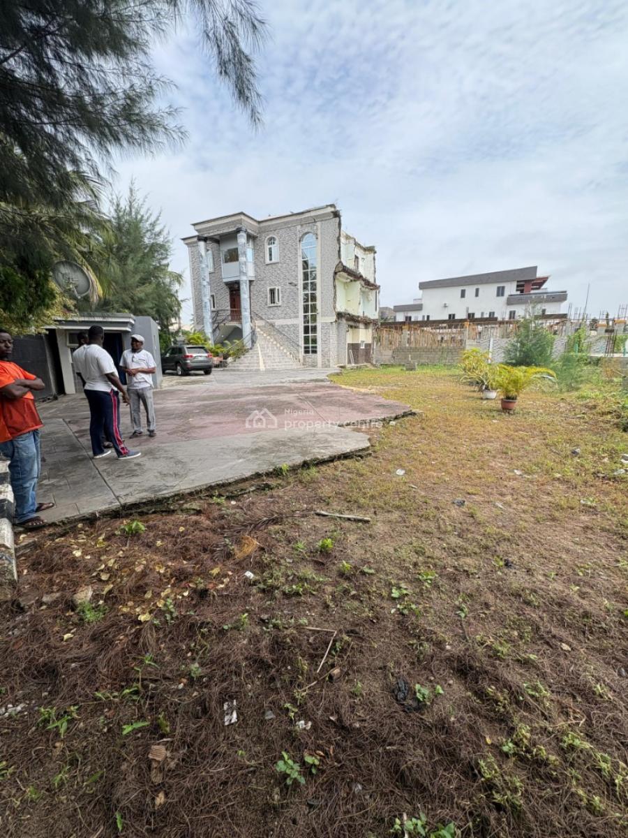 851 Sqm Land with Structure, Off Admiralty Road, Lekki Phase 1, Lekki, Lagos, Residential Land for Sale