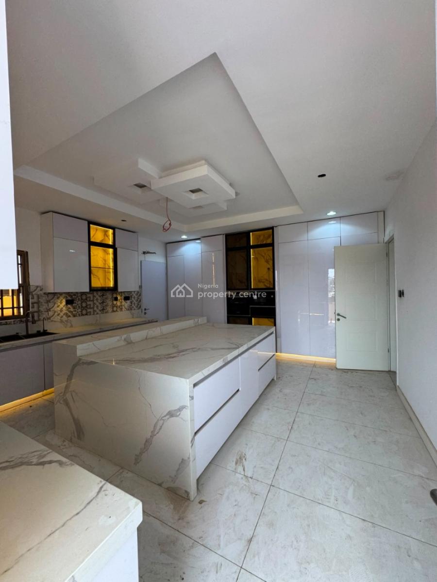 a Contemporary 5bedroom Fully Detached Duplex with Bq &3 Sitting Room, Guzape, Guzape District, Abuja, House for Sale