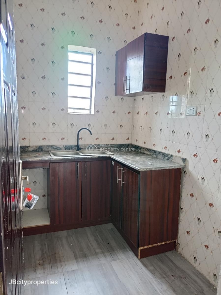 Sharp 1 Bedroom Apartment, Ogombo, Ogombo, Ajah, Lagos, Mini Flat (room and Parlour) for Rent