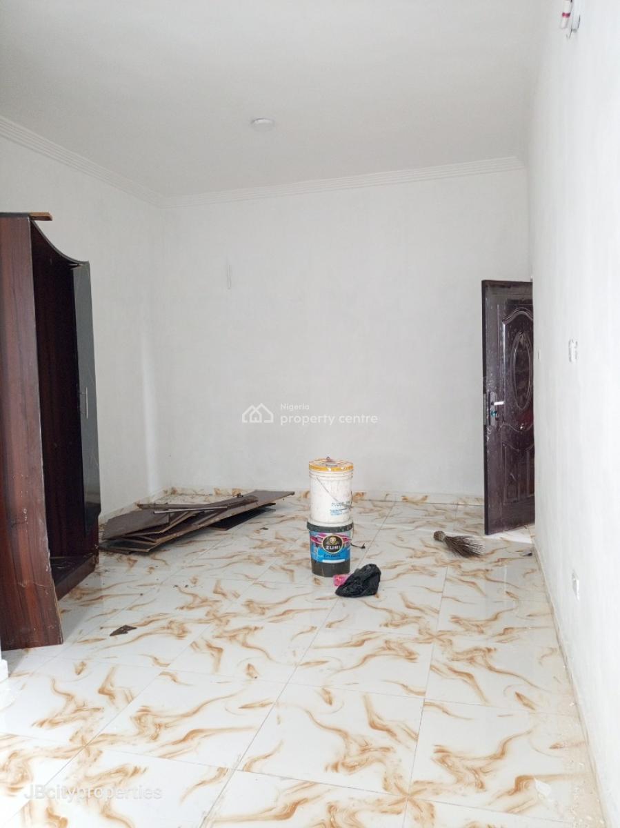 Sharp 1 Bedroom Apartment, Ogombo, Ogombo, Ajah, Lagos, Mini Flat (room and Parlour) for Rent