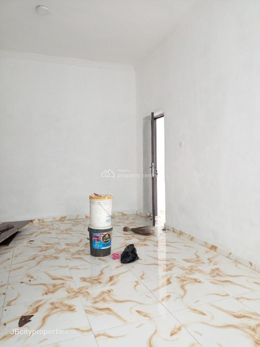 Sharp 1 Bedroom Apartment, Ogombo, Ogombo, Ajah, Lagos, Mini Flat (room and Parlour) for Rent
