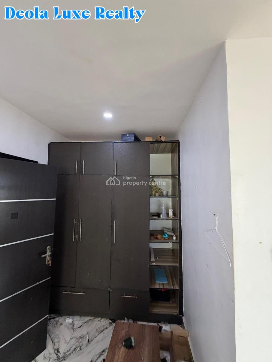 a Nice Water-view 2 Bedroom Apartment in a Fully Serviced Estate(4th F, Horizon 2 Estate, Ikate Elegushi, Lekki, Lagos, Flat / Apartment for Rent