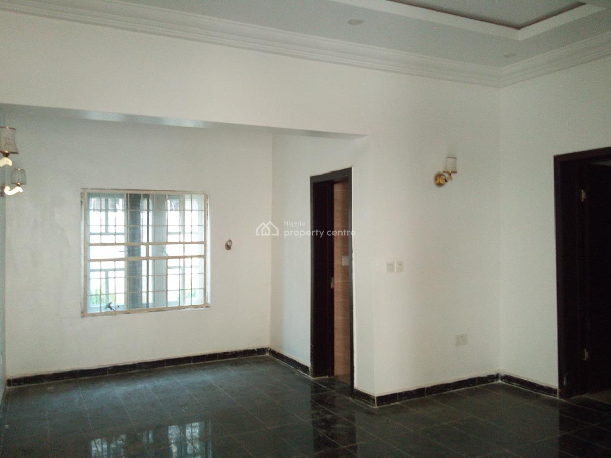 Tastefully Finished 2 Bedroom Flat with Bq, Jahi District By Gilmore, Jahi, Abuja, Flat / Apartment for Rent