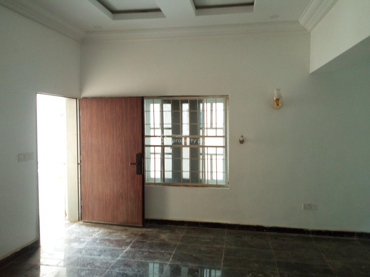 Tastefully Finished 2 Bedroom Flat with Bq, Jahi District By Gilmore, Jahi, Abuja, Flat / Apartment for Rent