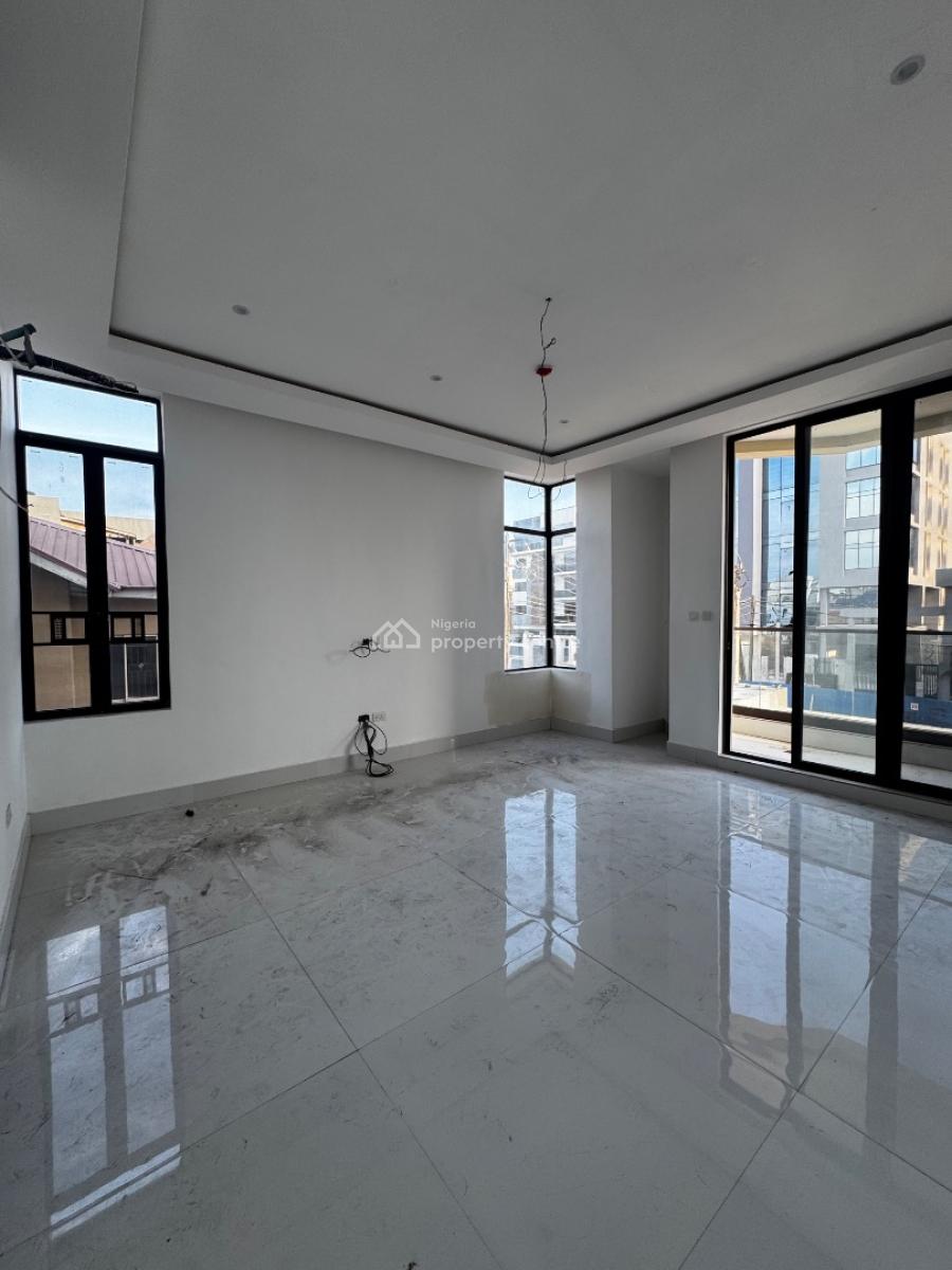 Newly Built 3 Bedrooms with 1 Room Bq, Lekki Phase 1, Lekki, Lagos, Flat / Apartment for Rent
